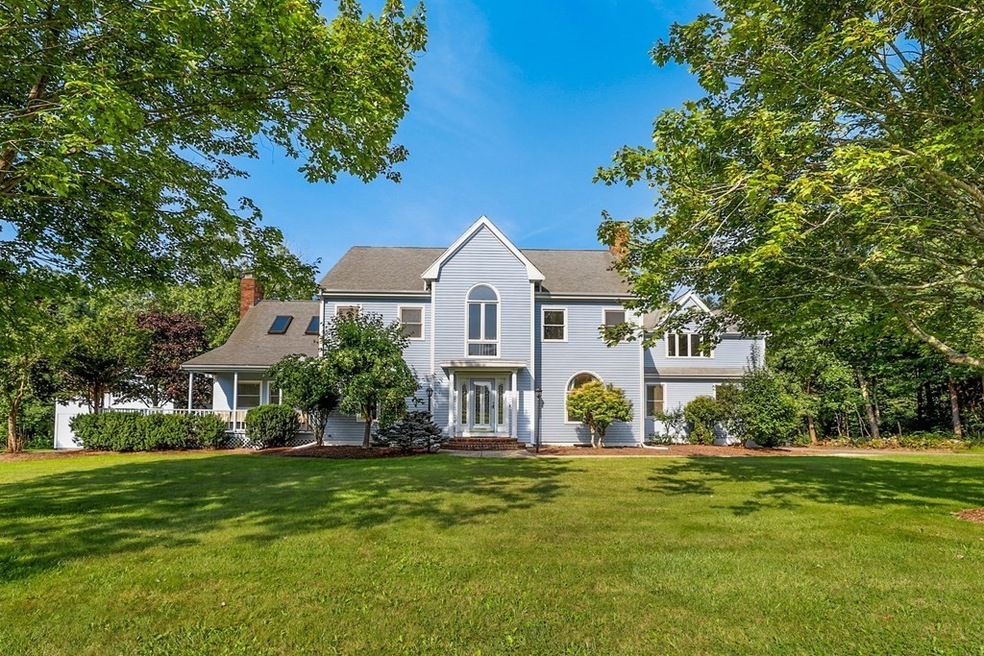 88 Bullard St, Sherborn, MA 01770 - photo 1