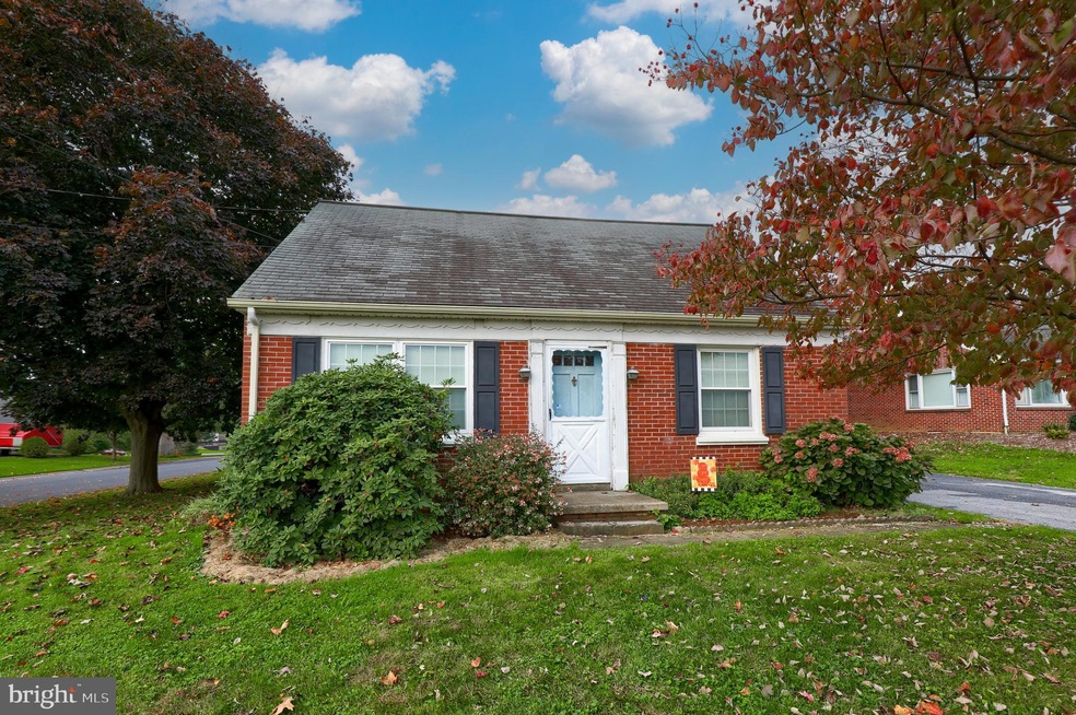 48 Brethren Church Rd, Leola, PA 17540 - photo 1