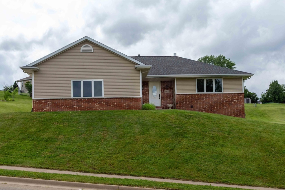 For Sale $323,900