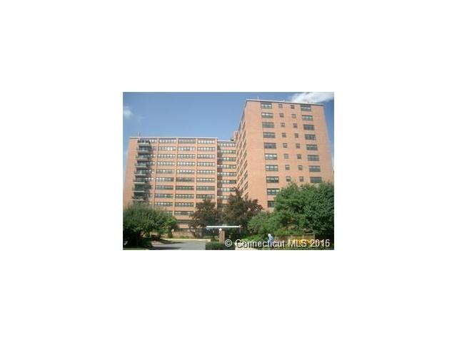 The Woodland unit 3J, Hartford, CT 06105 - photo 1