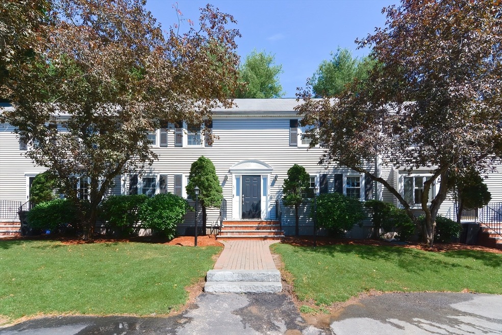 37 Casey Cir unit 37, Waltham, MA 02451 - photo 1
