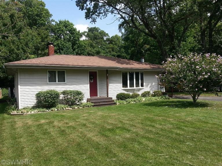 4219 Willard Ave, Sawyer, MI 49125 - photo 1