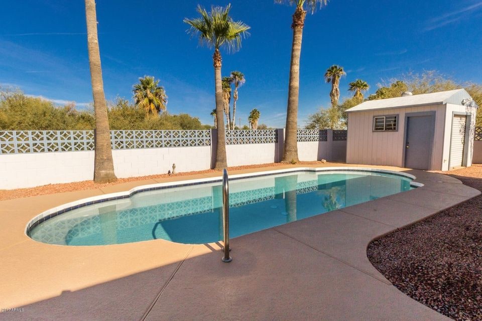 Sparkling Pool
