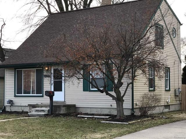 23041 Rosewood St, Oak Park, MI 48237 - photo 1