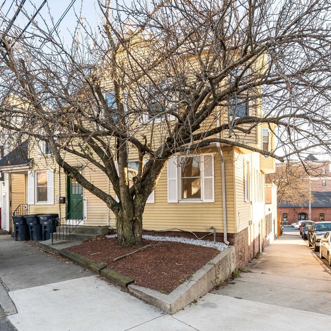 49 Lowell St, Nashua, NH 03064 - photo 1