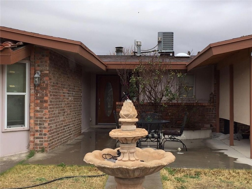 15349 Northport Ct, Horizon City, TX 79928 - photo 1