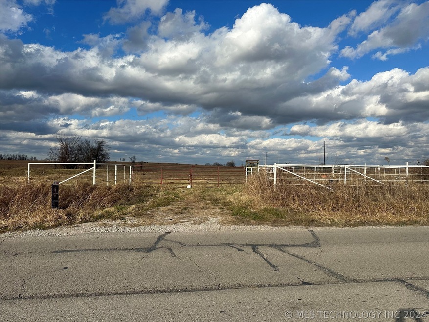 0 221st St S unit 2409259, Okmulgee, OK 74447 - photo 1
