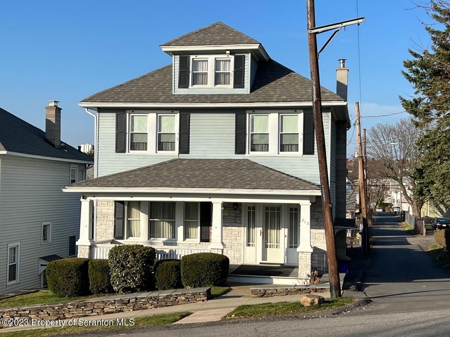 813 Hemlock St, Scranton, PA 18505 - photo 1