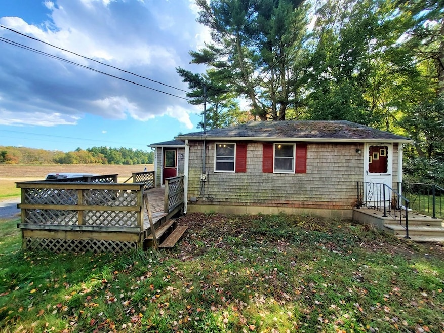 16R Indian St unit 16R, Carver, MA 02330 - photo 1