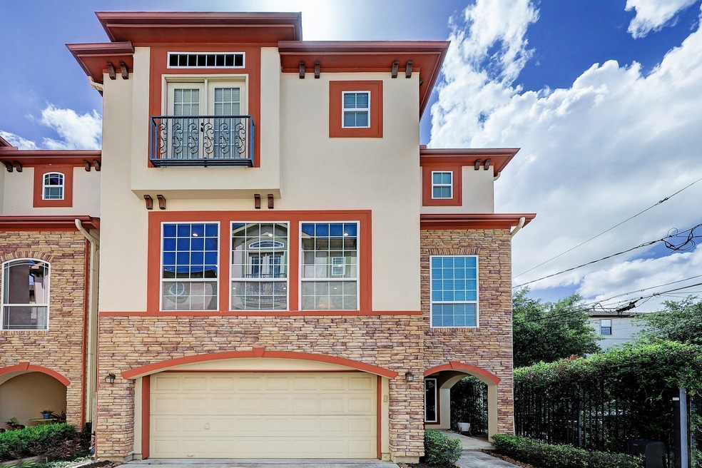 Welcome home to 3959 Kiam Street Unit F!