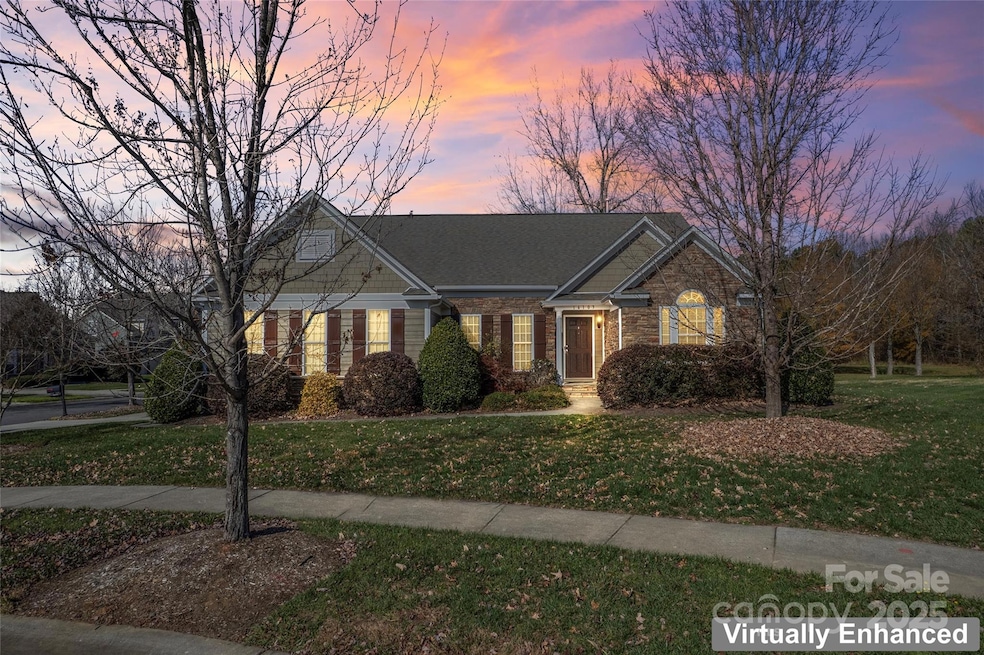 16103 Grassy Creek Dr, Huntersville, NC 28078 - photo 1