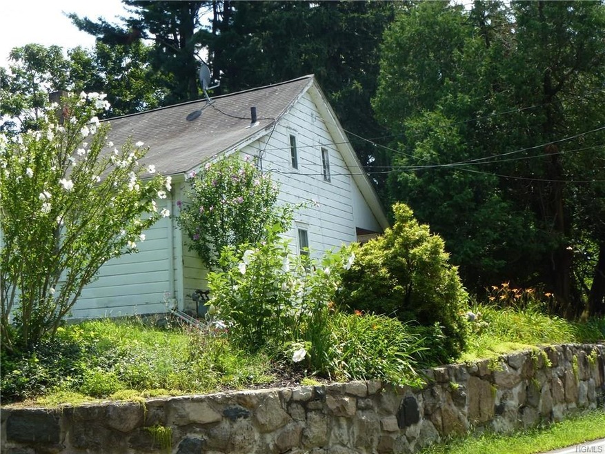 8 Thiells Rd, Stony Point, NY 10980 - photo 1