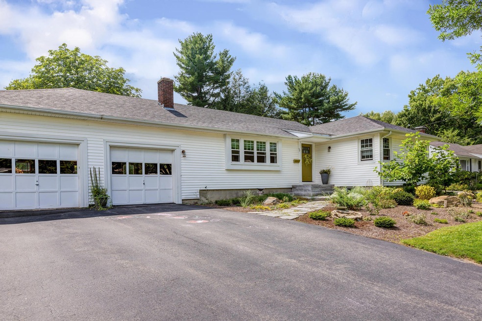 57 Pya Rd Portland ME 04103-large-001-00
