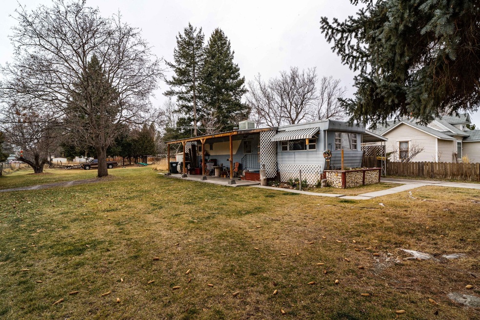 207 Geneva (1 of 23)