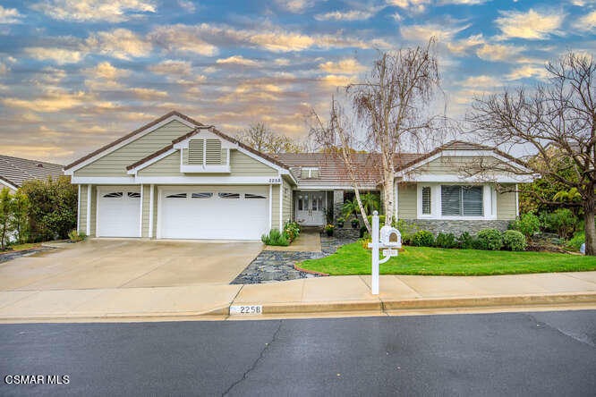 2258 Ranch View Pl Thousand-small-004-02