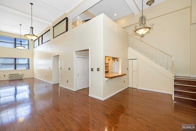 111 Mulberry St unit 4-R, Newark, NJ 07102 - photo 1