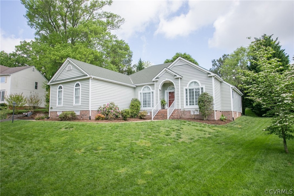 Welcome home to Walton Lake and 1 level living!