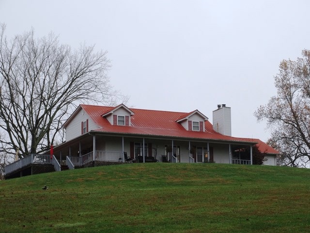 9320 Spring Creek Rd, Cookeville, TN 38506 - photo 1