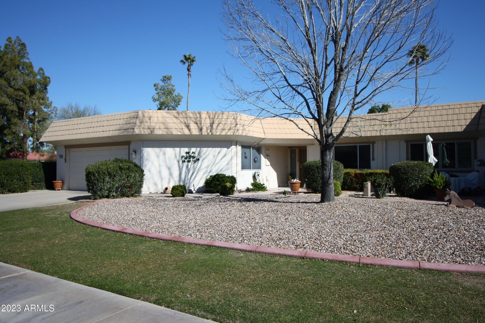 10619 W Wheatridge Dr, Sun City, AZ 85373 - photo 1