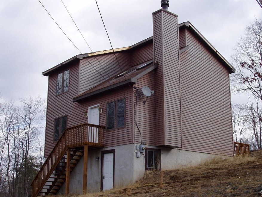 109 Seaton Ct, Bushkill, PA 18324 - photo 1