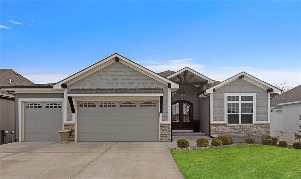 22659 W 89th St, Lenexa, KS 66227 - photo 1
