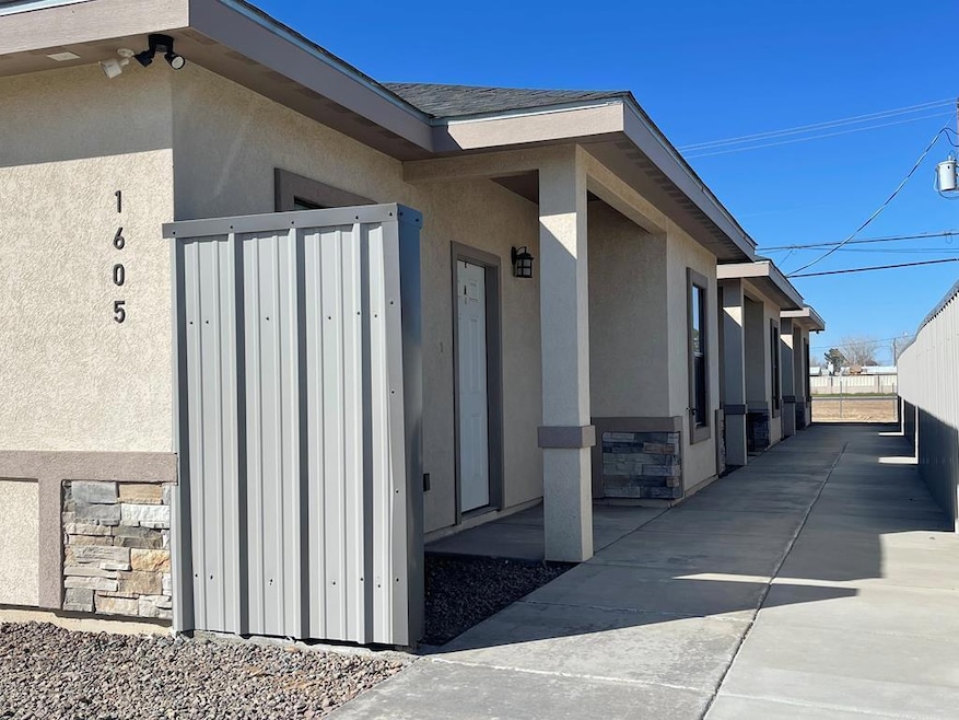 For Rent $1,800/month