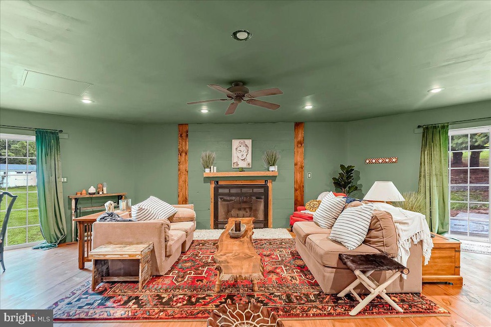 1962 Tollgate Rd, Palm, PA 18070 - photo 1