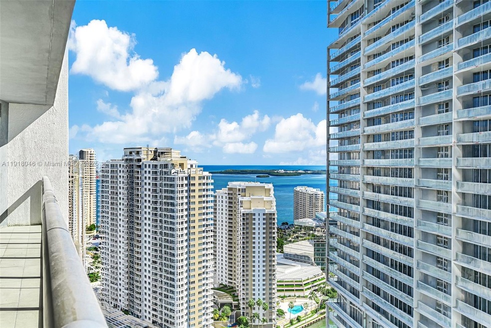 Icon Brickell Tower 1 unit 3113, Miami, FL 33131 - photo 1