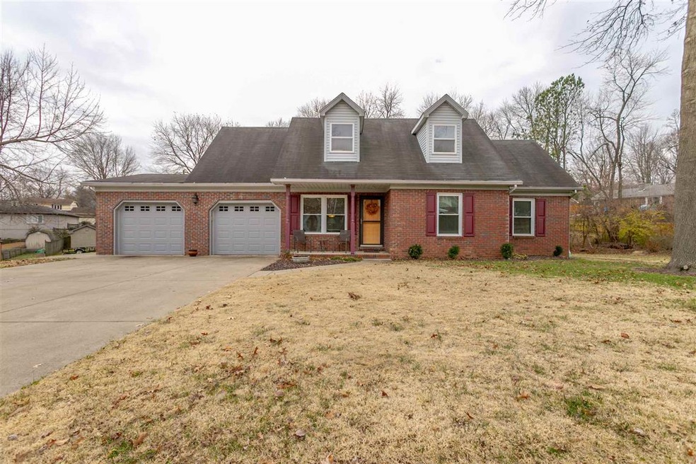 5255 W Sherwood Dr, Newburgh, IN 47630 - photo 1