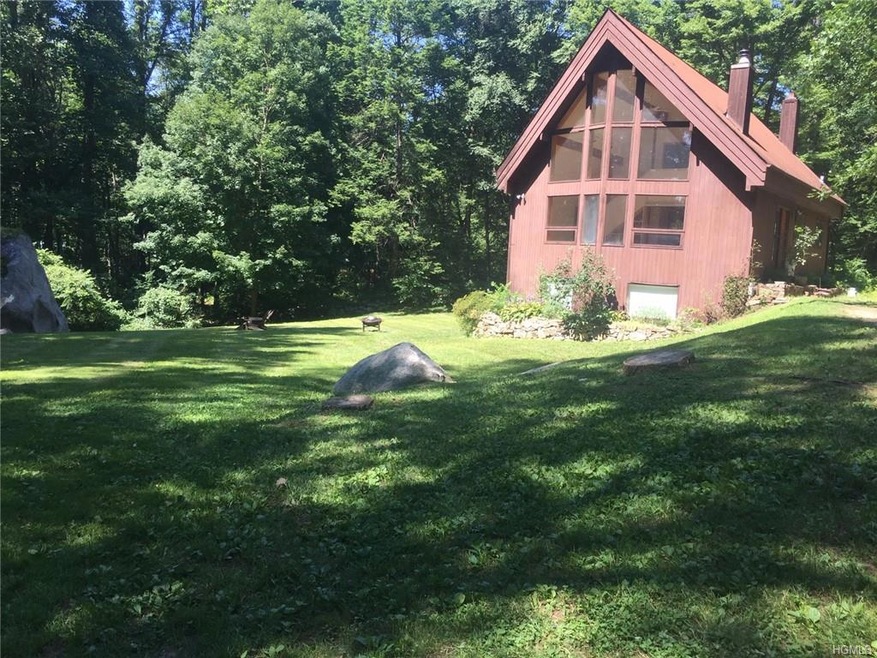 26 Peppergrass Ln, Garrison, NY 10524 - photo 1