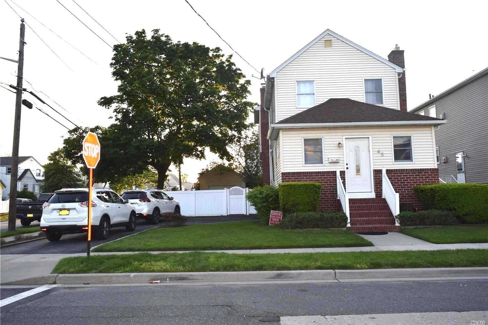 45 1st Ave, East Rockaway, NY 11518 - photo 1