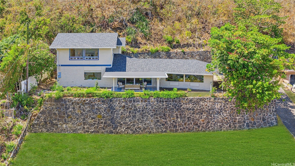 2456 Sonoma St, Honolulu, HI 96822 - photo 1