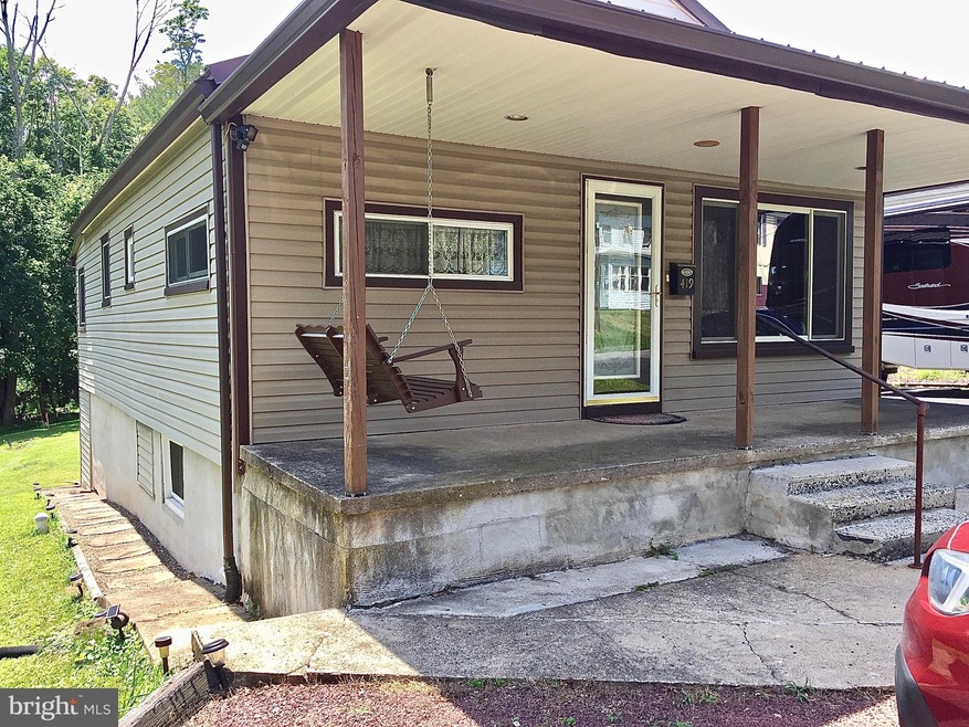 419 Broad St, Ashland, PA 17921 - photo 1