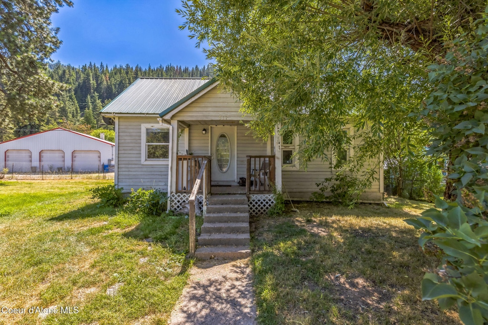 511 E Idaho Ave, Osburn, ID 83849 - photo 1