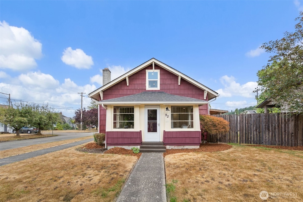 92 SW 2nd St, Chehalis, WA 98532 - photo 1