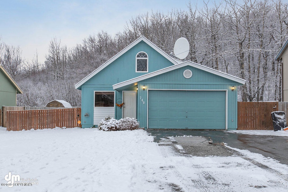 Exterior Front-ELKO1364-SMALL