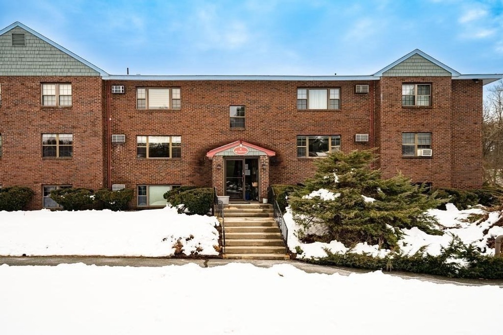 58 Spencer Rd unit 12K, Boxborough, MA 01719 - photo 1