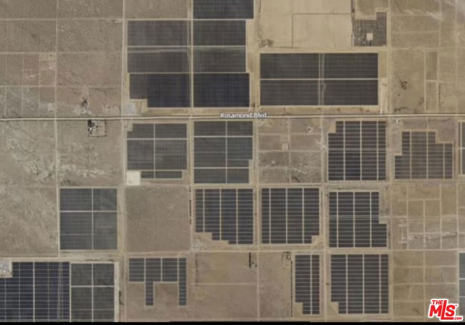 For Sale $1,000,000 • Co-Listing Agent