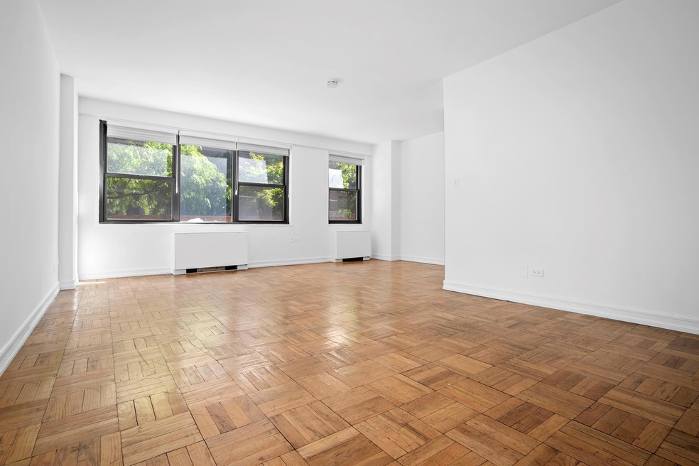 Victoria House unit 2N, New York, NY 10016 - photo 1