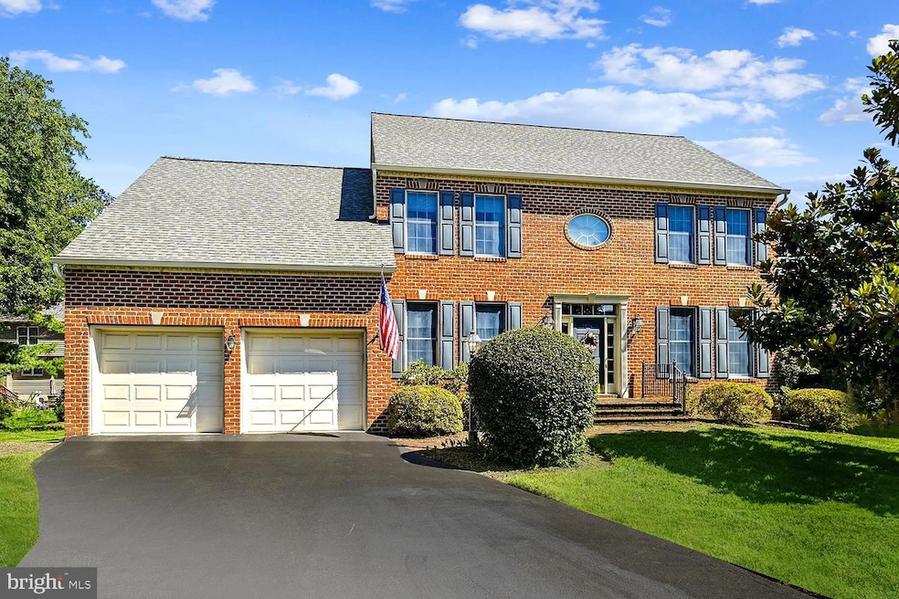 302 Durmont Ln, Annapolis, MD 21401 - photo 1