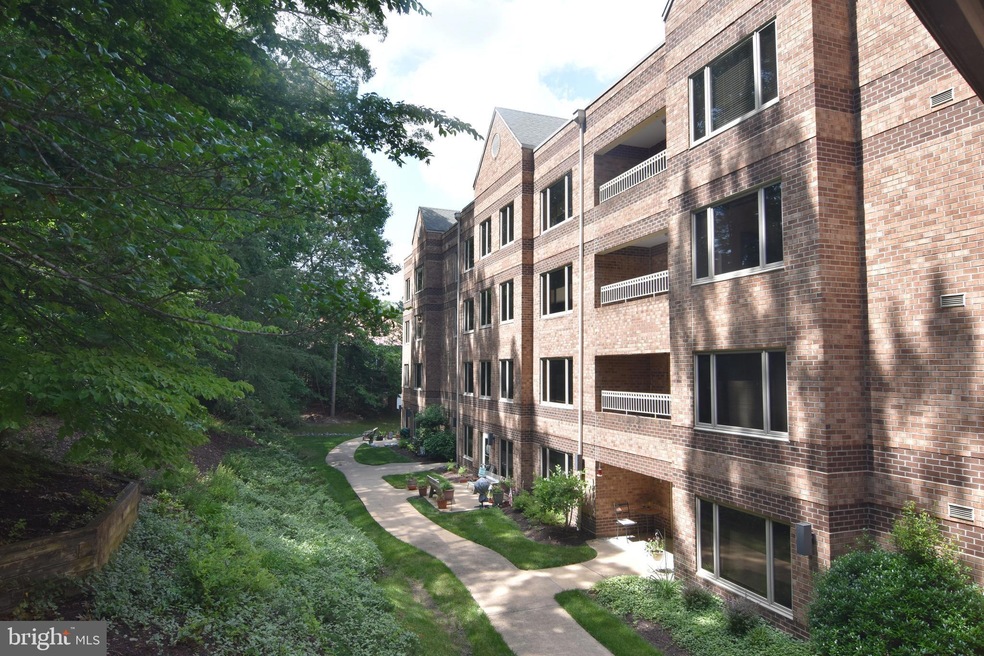 23140 Cobblestone Ln unit 307, California, MD 20619 - photo 1