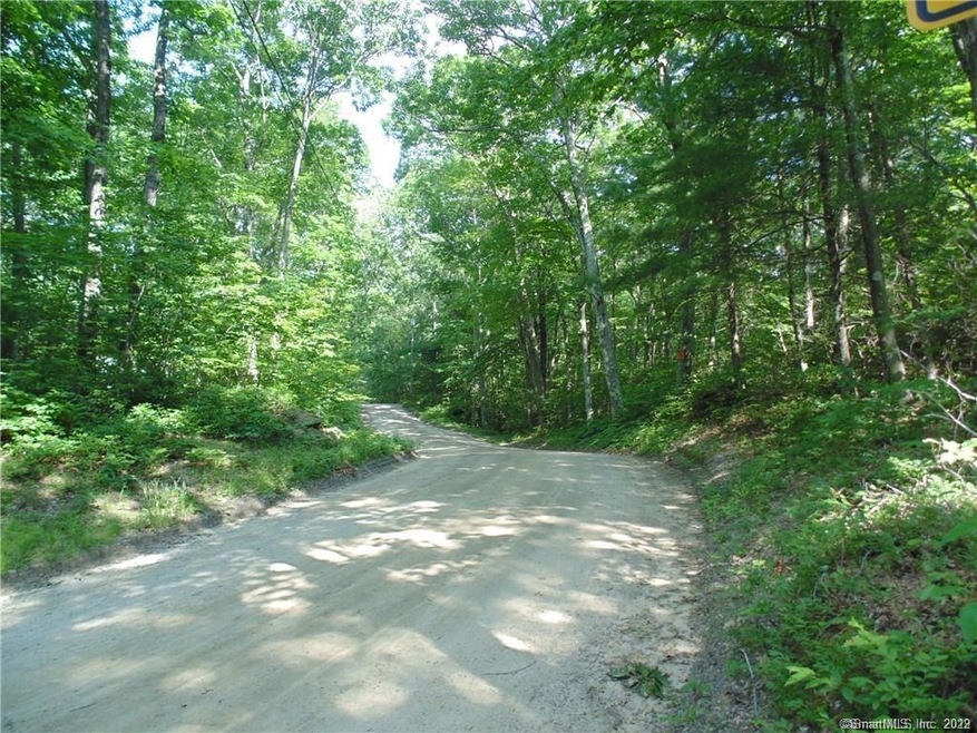 5 Beffa Rd, Stafford, CT 06076 - photo 1