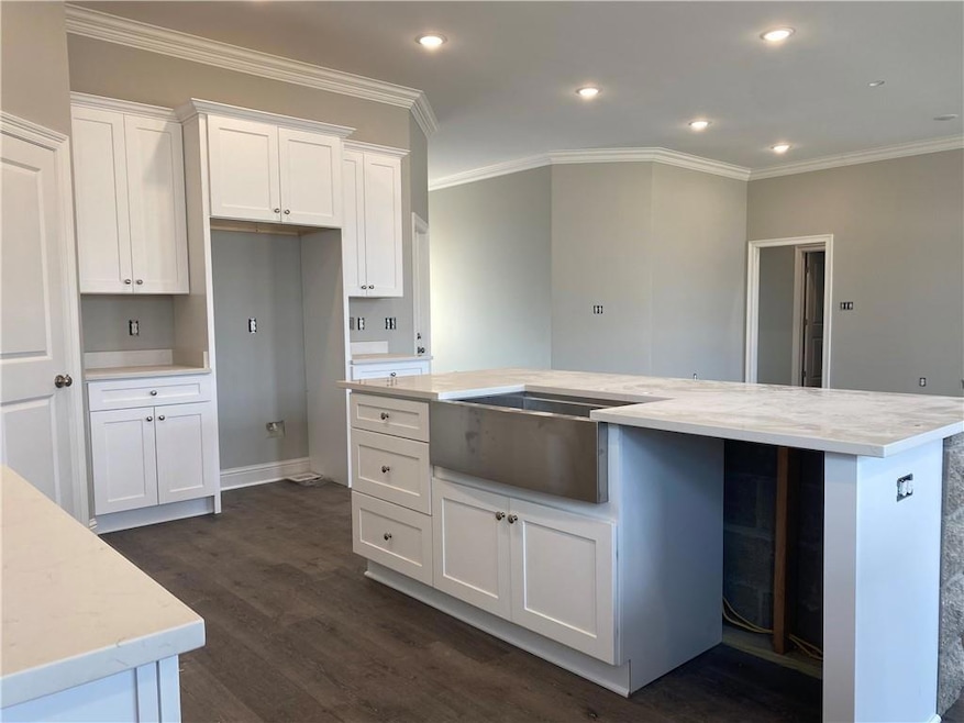 Quartz Countertops & White Shaker Cabinetry.