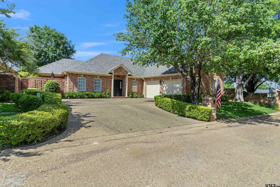 401 Brighton Ct, Tyler, TX 75701 - photo 1