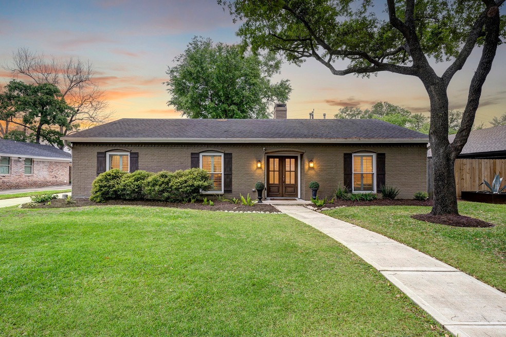 14015 Taylorcrest Rd, Houston, TX 77079 - photo 1