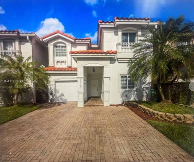 6903 NW 109th Ave, Doral, FL 33178 - photo 1