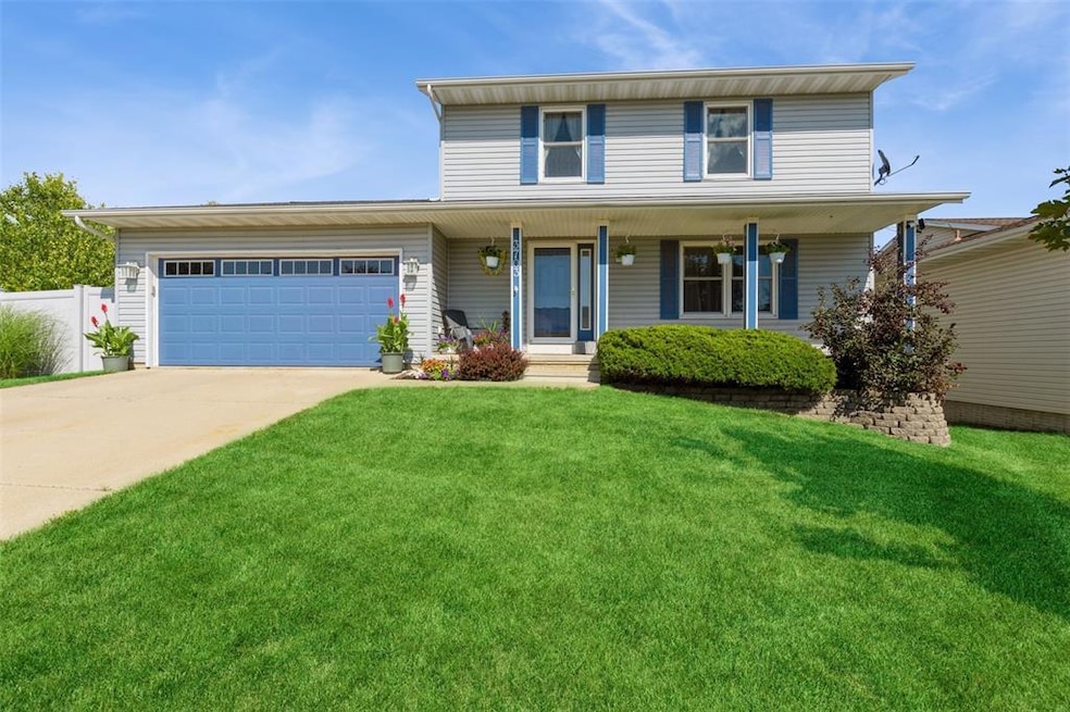 3703 Prince Dr SW, Cedar Rapids, IA 52404 - photo 1