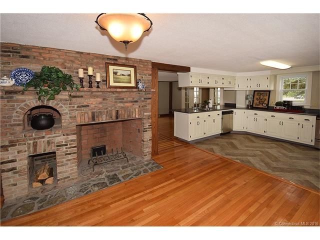 Welcome to this beautifully renovated colonial wit