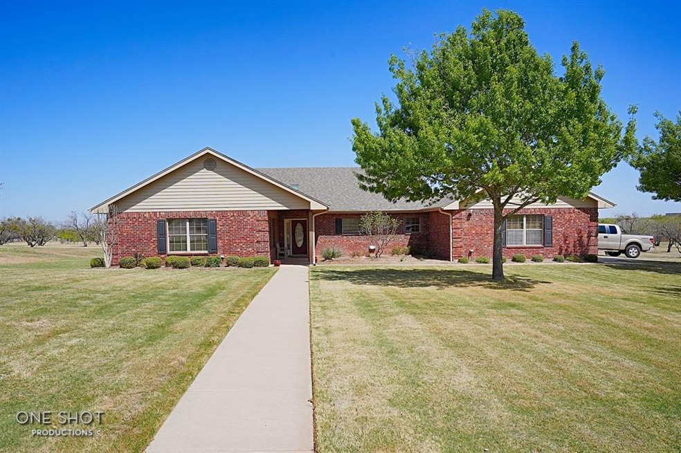 8149 Drovers Ln, Abilene, TX 79602 - photo 1