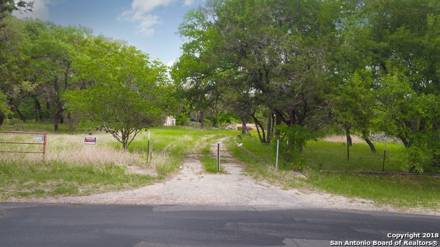 14450 Antonio Dr, Helotes, TX 78023 - photo 1